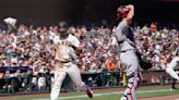 Pederson, Giants walk past skidding Phillies 5-4