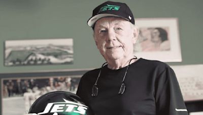 All About Jim Pons, Former Jets Employee, Suing NFL Team Over Throwback Logo