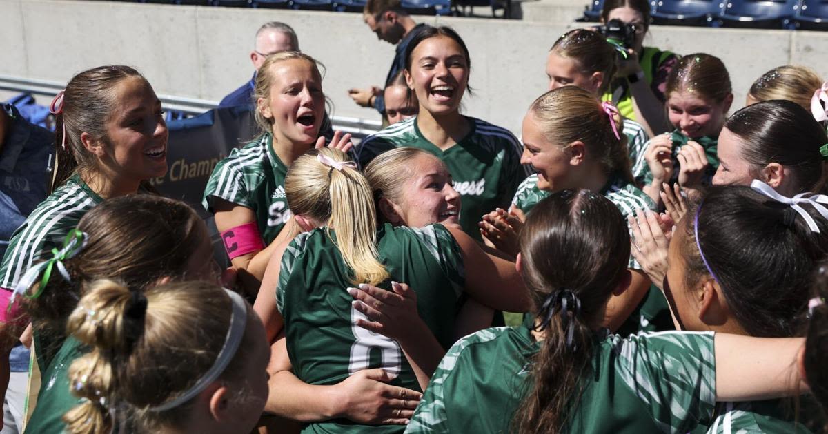 Class A girls soccer: Top-ranked Lincoln Southwest defeats Millard West in first round