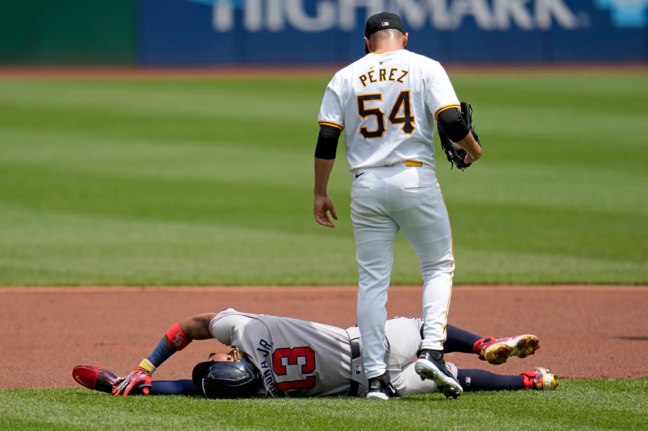 Braves’ Acuña is placed on IL after suffering a 2nd season-ending knee injury in 4 years