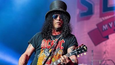 Slash Says Performing Is His Biggest Motivator: ‘Love Every Aspect of What That's All About’ (Exclusive)