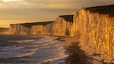 Coastguard warning as tourists photographed dangerously close to cliff edge