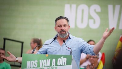 Abascal se desmarca de las dudas del PP sobre informe de la UCO de Gómez y lo equipara con cuestionar a los jueces