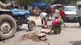Mass Looting of Liquor Ensues in Agra as 30 Boxes Fall Off Truck During Transport, Video Goes Viral - News18