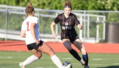 Holland Hall girls on cusp of third consecutive state soccer championship