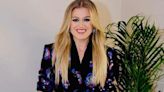 Kelly Clarkson abre o jogo sobre uso de medicação para emagrecer