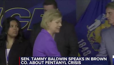 Sen. Tammy Baldwin speaks with law enforcement on Wisconsin’s fentanyl and opioid crisis