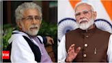 Naseeruddin Shah describes PM Narendra Modi's continued leadership as 'depressing, but not surprising': 'I’d like to see him wear a skullcap someday' | Hindi Movie News - Times of India