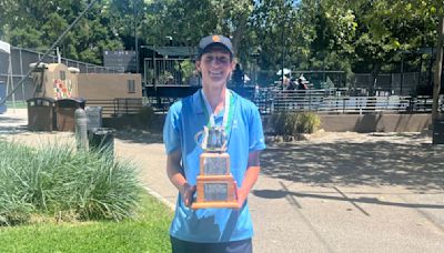 Corona del Mar's Niels Hoffmann wins prestigious Ojai Tournament tennis title