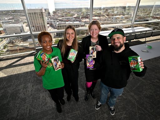 Local chefs tackle Girl Scout cookie-inspired dishes at Fork It Over fundraiser.