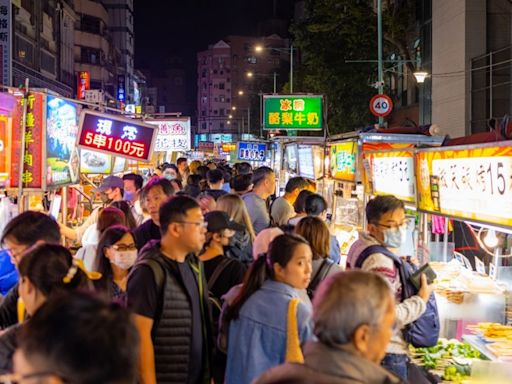 台北夜市最推哪個？第１名Google 4﹒2星好評，網友：乾淨方便、小吃應有盡有