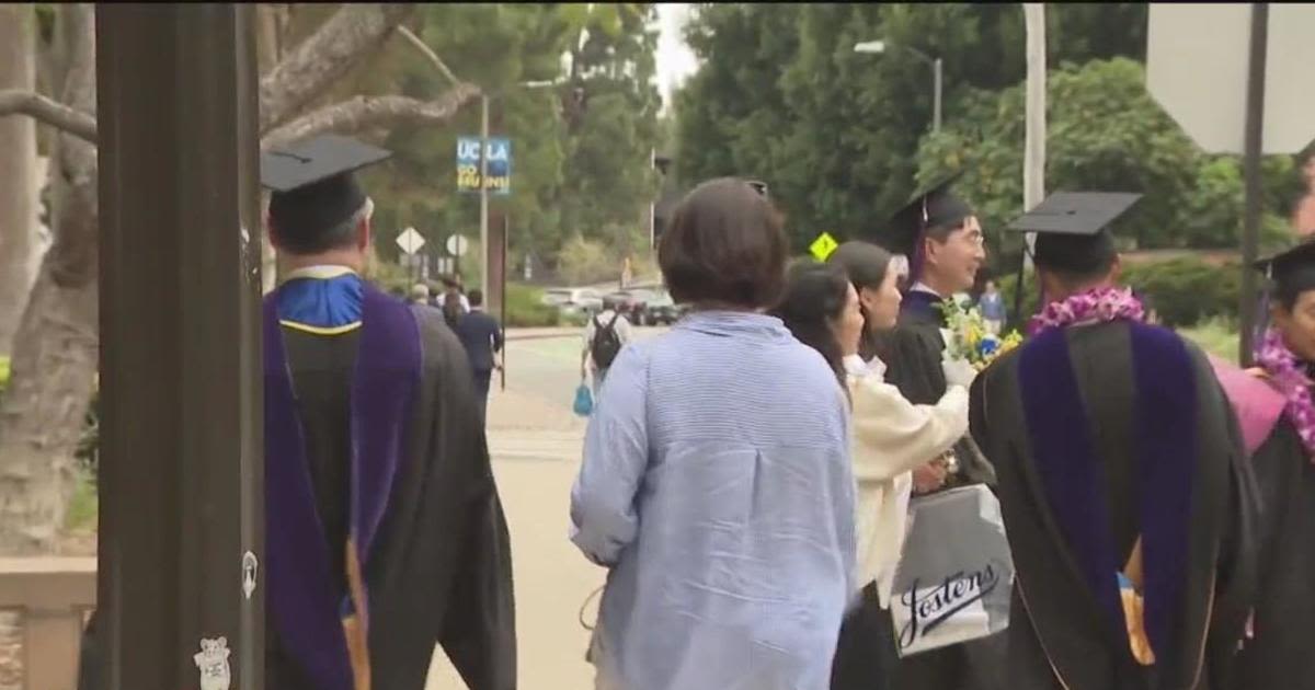 UCLA Chancellor Gene Block faces censure, no-confidence vote as graduation ceremonies start