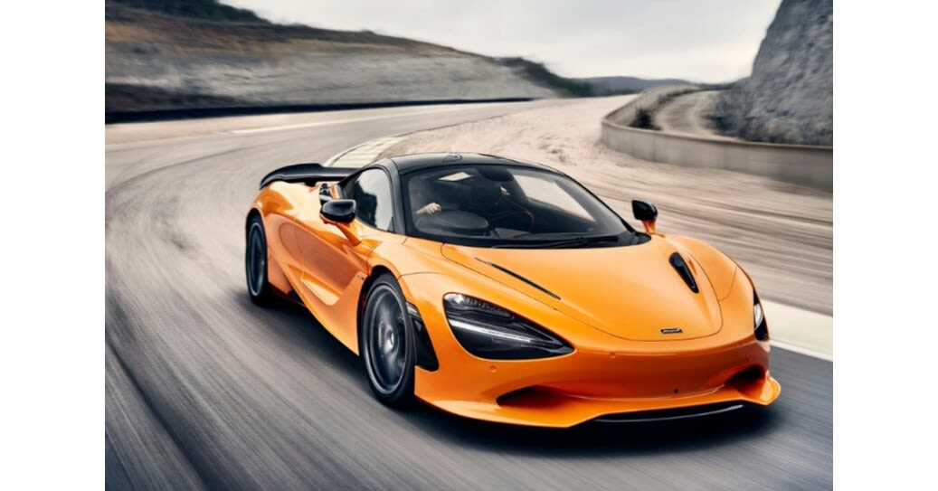 McLaren Chicago Adds the 2024 McLaren 750s to Its Inventory in Chicago, Illinois