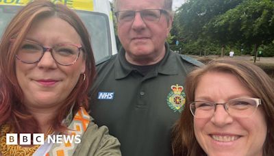 North Yorkshire friends buy ambulance to drive to Ukraine