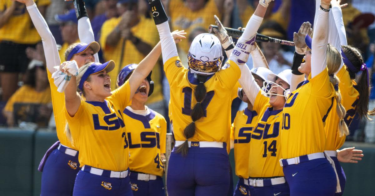 Photos: LSU Softball Advances to Super Regional with 9-0 win over Southern Illinois
