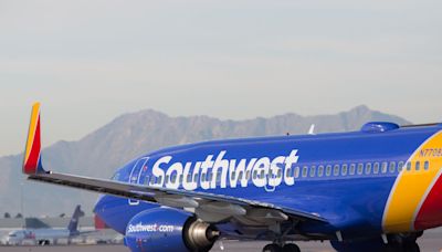 Southwest Airlines Flight Nearly Crashes Into Ocean