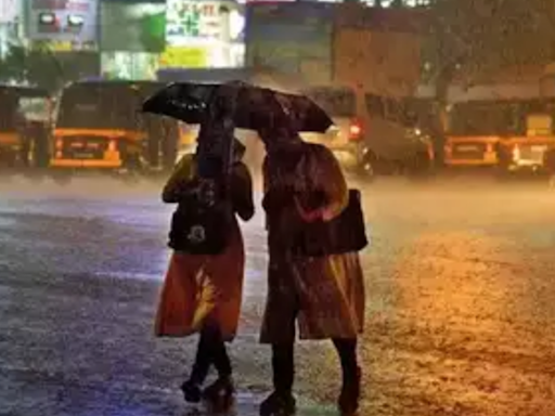 Mumbai rains: Water seeping through Jogeshwari metro roof, flooding near Aarey metro sparks criticism from Mumbaikars