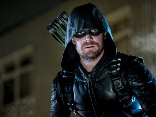 ‘Arrow’ Felt The Pressure To Save The CW, Recalls Creator Marc Guggenheim