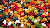 Un fanático podría recibir un año de dulces de Jelly Belly y $4,500 en efectivo