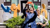 King Willem-Alexander and Queen Máxima Take a Stroll on New York City's High Line