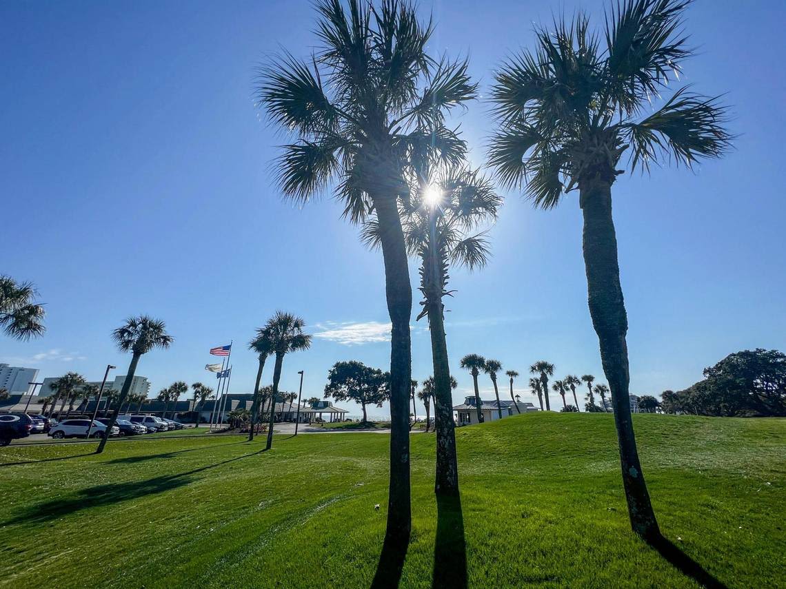 Live update: Today starts the inaugural Myrtle Beach Classic. Here’s what you need to know