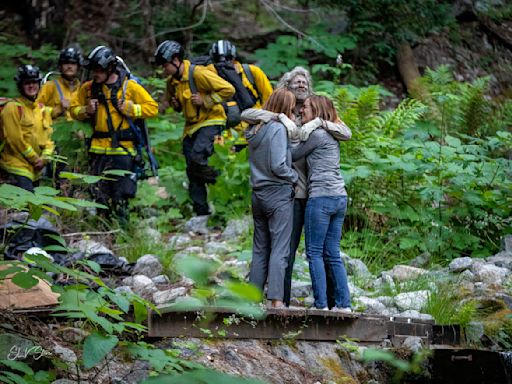 Encuentran a salvo a senderista que llevaba 10 días en las montañas del norte de California