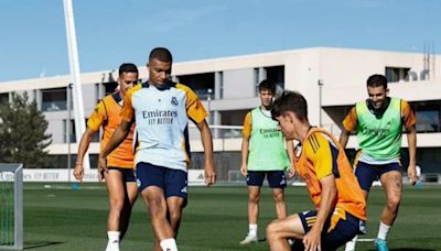 Cara y cruz en el entrenamiento del Madrid tras la debacle en Lille