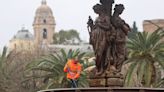 Málaga puede multar a FCC por el "deficiente" mantenimiento de jardines, pero un juzgado rebaja la cuantía