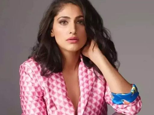 Kubbra Sait bags role opposite Ajay Devgn, Sanjay Dutt, and Mrunal Thakur in 'Son of Sardar 2' | Hindi Movie News - Times of India