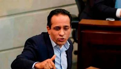 Alexander López tiene un mes al frente del DNP y acaba de ver nuevas renuncias