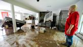 Houston Floodwaters Start to Recede; 800 Structures Damaged