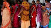 India vota en la última fase de sus maratonianas elecciones con Modi de favorito