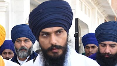 Amritpal Singh's sharp reaction after mother says he is not Khalistani supporter