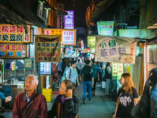 宜蘭不只有羅東夜市！冬山夜市、清溝夜市、頭城吉祥夜市...宜蘭TOP10熱門夜市總整理一次看！