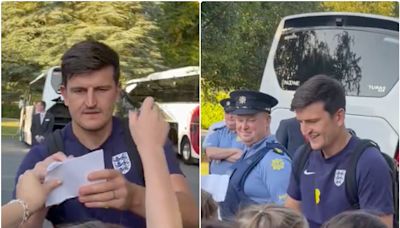 Video: Harry Maguire receives warm reception in Dublin ahead of Nations League clash