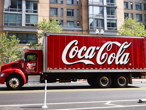 Coca-Cola expected to see momentum continue in Q2 despite cautious consumers