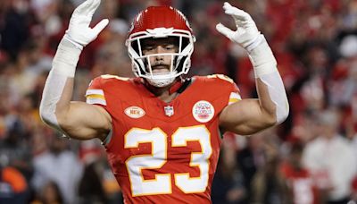 Chiefs LB reacts to surprising results in 'NFL 100' top 5