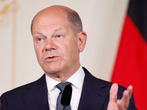 Around half of Chinese e-car imports are Western models, Scholz says in tariff debate