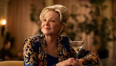 ‘Hacks’ Star Jean Smart Teases What Is Ahead: ‘You Will Be Shocked’