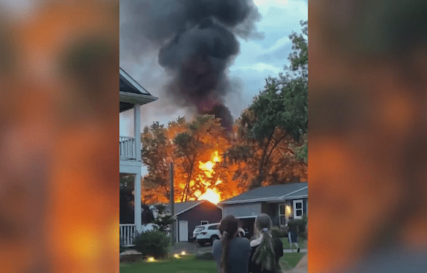 1 dead after house explosion in unincorporated Lake Zurich