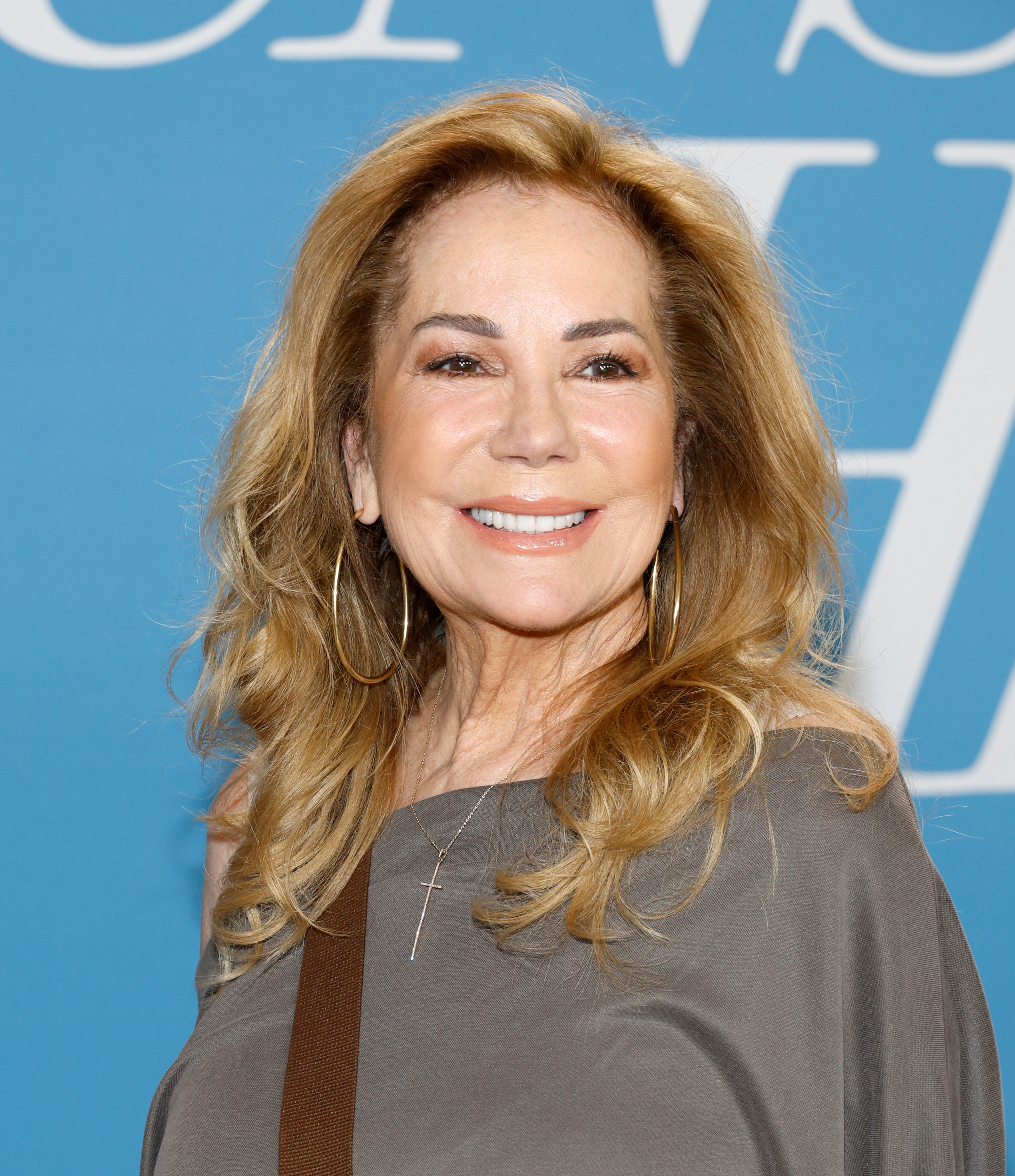 Kathie Lee Gifford reveals she's recovering from 'painful' hip replacement surgery