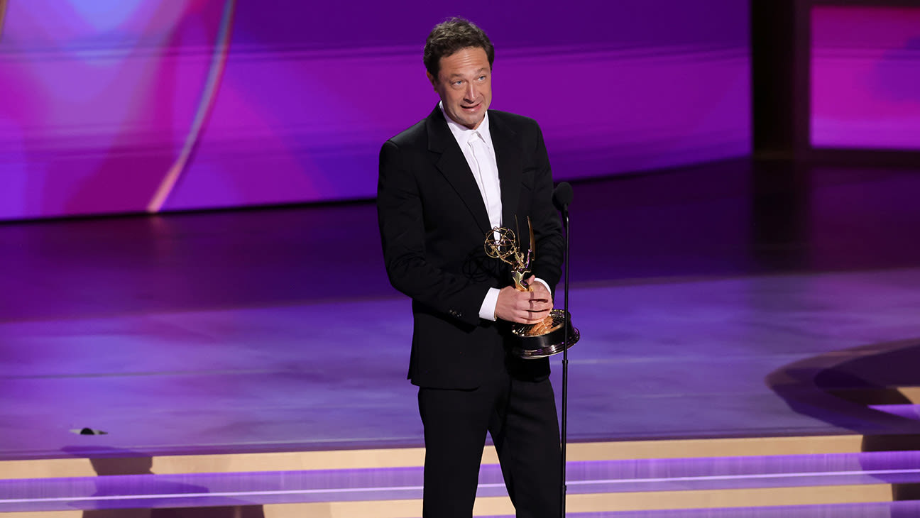 Ebon Moss-Bachrach Wins Best Supporting Actor in Comedy Emmy for Second Year in a Row