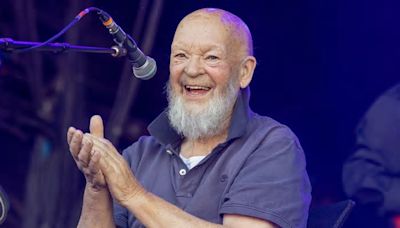 Glastonbury founder Michael Eavis to receive knighthood today