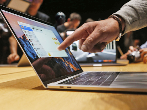 全螢幕摺疊 MacBook 尺寸有變？搭載 M5 晶片，售價或比肩 Vision Pro