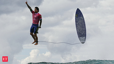Stunning photo of Olympic record breaking surfer Gabriel Medina goes viral for all the right reasons - The Economic Times