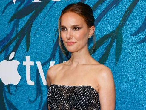 Natalie Portman Channels “Black Swan” in a Beaded LBD and Dramatic Smoky Eye