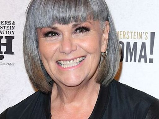 Dawn French's idyllic life in 'quieter' area where average homes fetch £299k