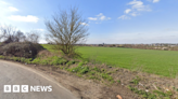 Swanley: Paraglider landed safely, police say after search