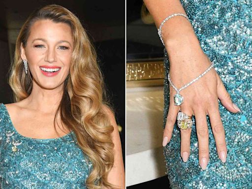 Blake Lively Dazzles in 50+ Carats of Tiffany & Co. Diamonds — Including a 12-Carat Necklace Worn on Her Hand!