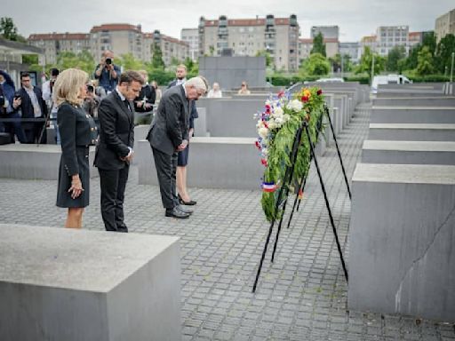 Macron visits memorial in Berlin to Jews murdered in the Holocaust